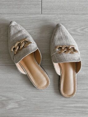 Beige Loafers with Faux Gold Chain